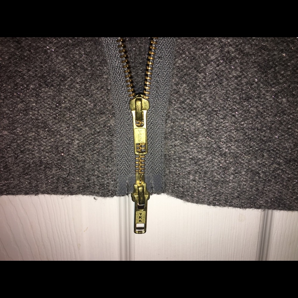 💯% authentic J CREW wool blend gray gold sweater - Picture 3 of 8